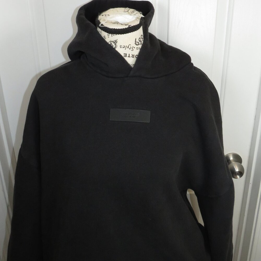 Fear of God Black Hooded Sweatshirt - Picture 2 of 8
